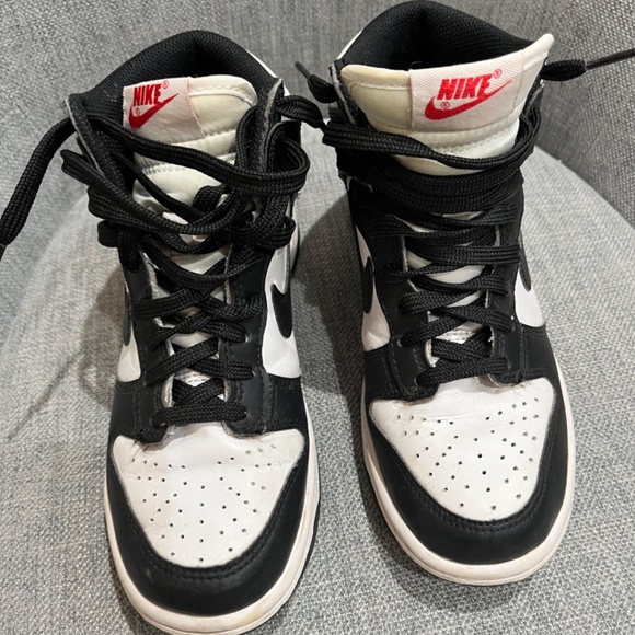 Nike Dunks “Pandas” leather high tops, youth 3.5 - Picture 8 of 8